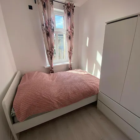 Jd Apartment Swietokrzyska * Hnězdno