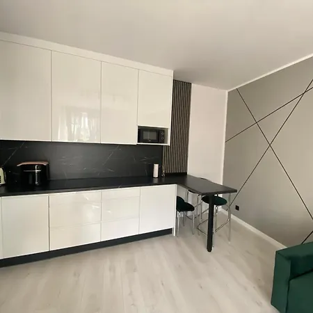Jd Apartment Swietokrzyska * Hnězdno